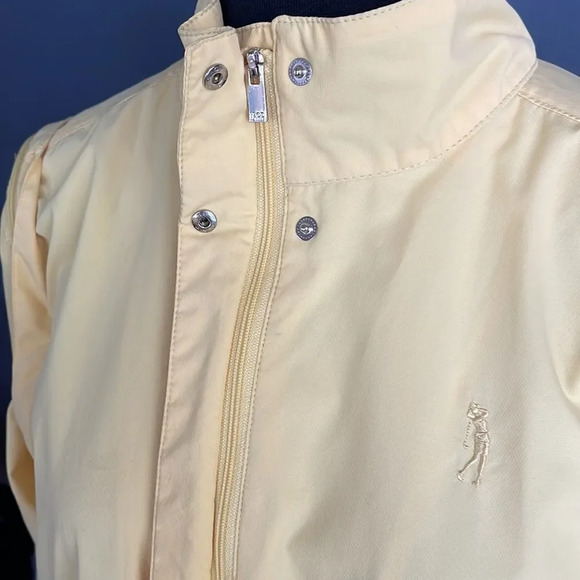Izod buttercream mesh lined drawstring back convertible to vest golf jacket. Med - Picture 8 of 11